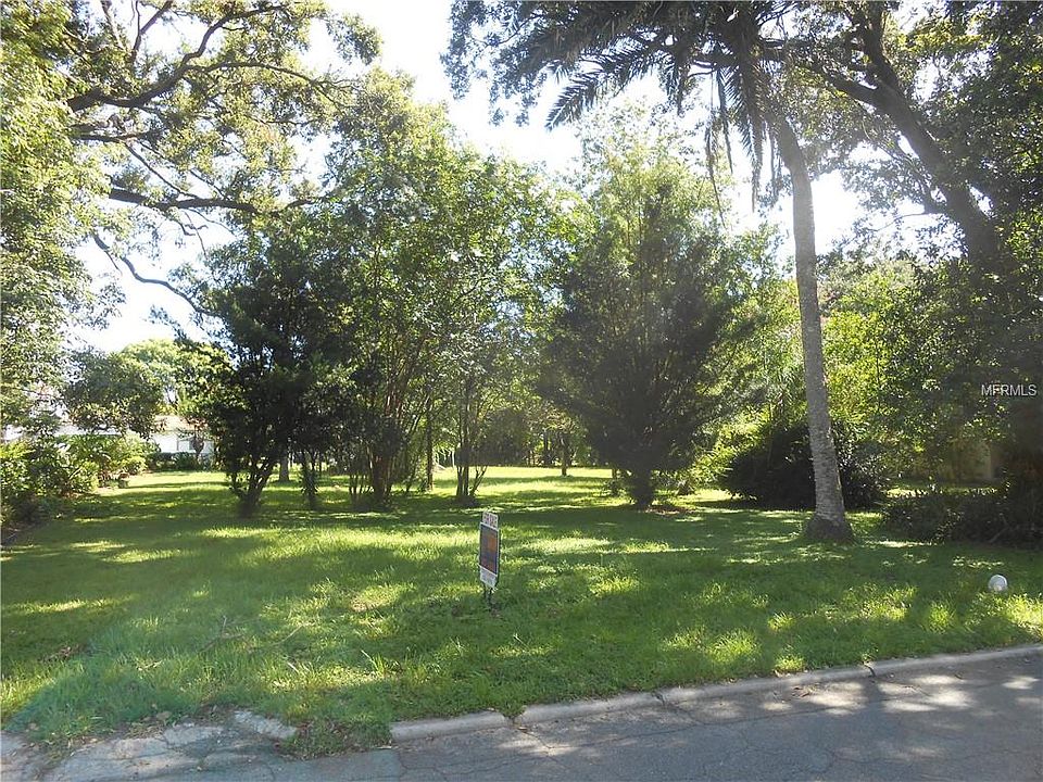 1st image of 840 Lakehurst Dr
