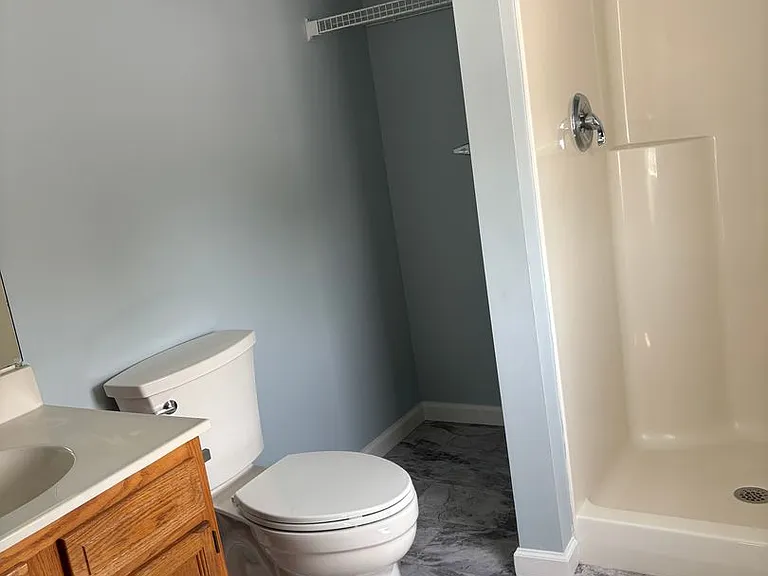 2153 Penn St — Photo 15
