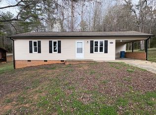 2610 Tablerock Rd, Lenoir, NC 28645