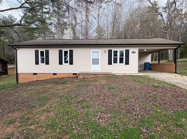 2610 Tablerock Rd, Lenoir, NC 28645