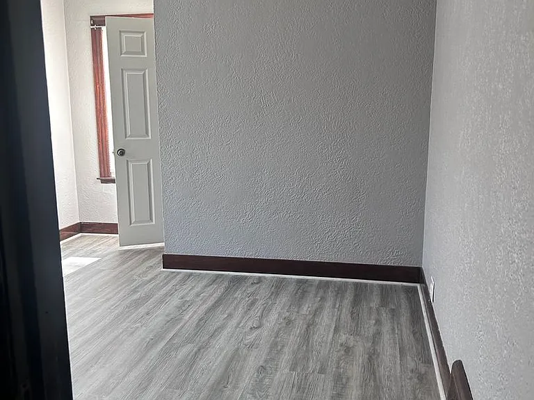 63 N Smith St — Photo 9