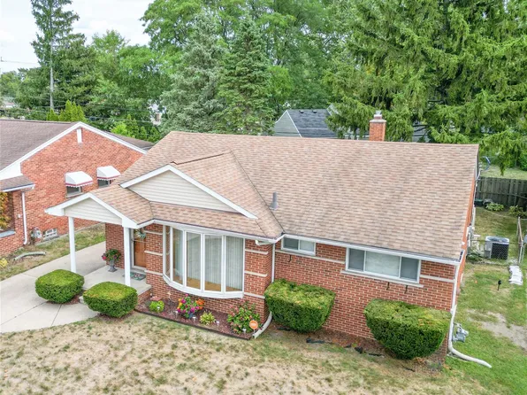 8610 Winston Ln, Dearborn Heights, MI 48127