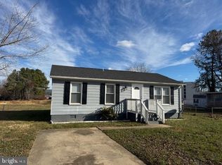 22186 Donaldson Dr, Lexington Park, MD 20653