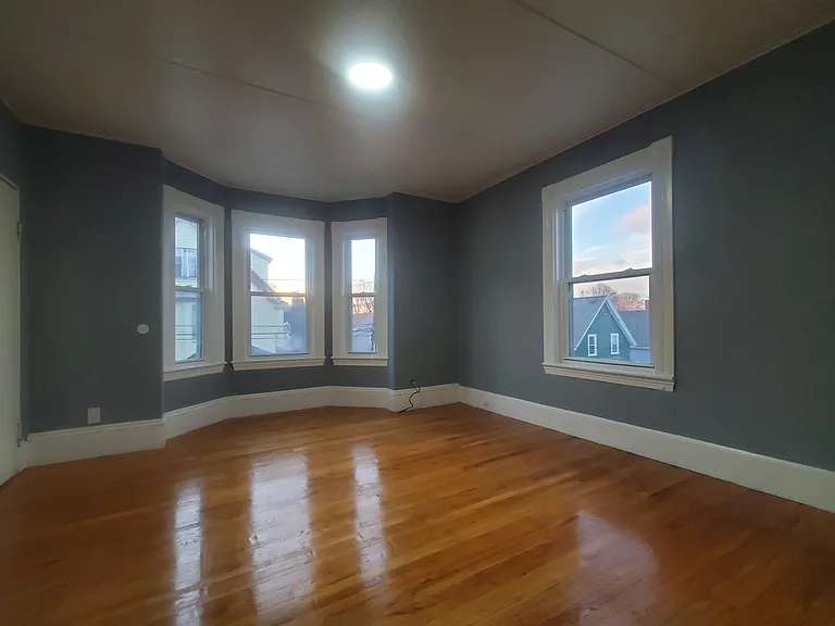 27 Phillips Ave #2 — Photo 14