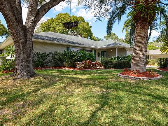 2nd image of 2134 N Bay Hills Blvd