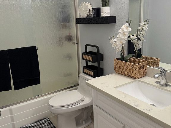 5th image of 3431 Capalina Rd APT 20