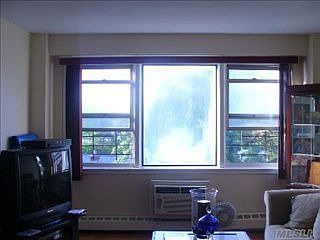 1st image of 17270 Highland Ave APT 8M