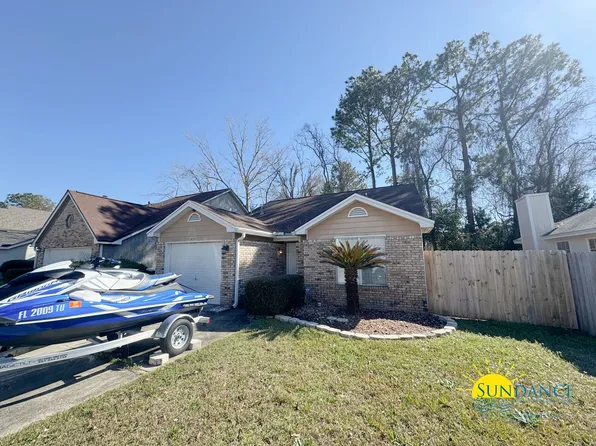 1870 Whispering Oaks Ln, Fort Walton Beach, FL 32547