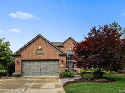 17734 Huron Dr, Macomb, MI, 48042