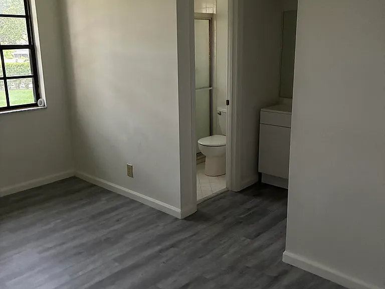 4720 Oak Terrace Dr — Photo 7