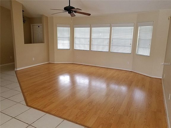 5th image of 284 Orlando Blvd