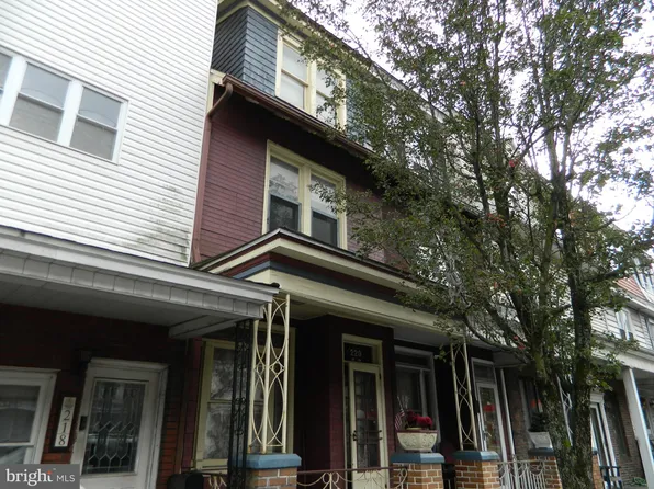 220 W Centre St, Ashland, PA 17921