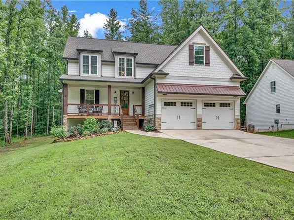 104 Woodland Ln, Canton, GA 30114