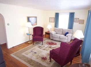 137 John Duggan Rd, Tiverton, RI 02878