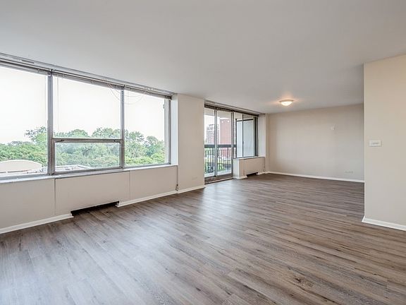 3rd image of 5201 S Cornell Ave APT 5F