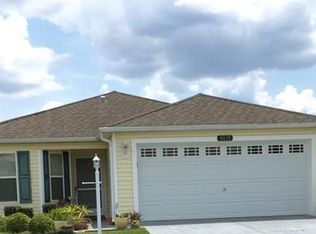 5135 NE 121st Rd, Oxford, FL 34484