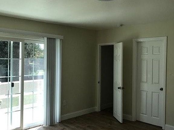 4th image of 1063 Saint Andrews Dr
