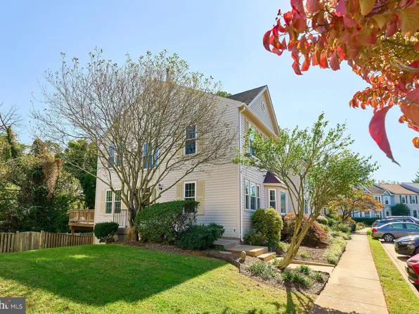 737 Arbor Ct, Warrenton, VA 20186