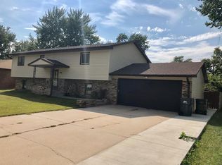 1416 N Hancock Ave, Grand Island, NE 68803