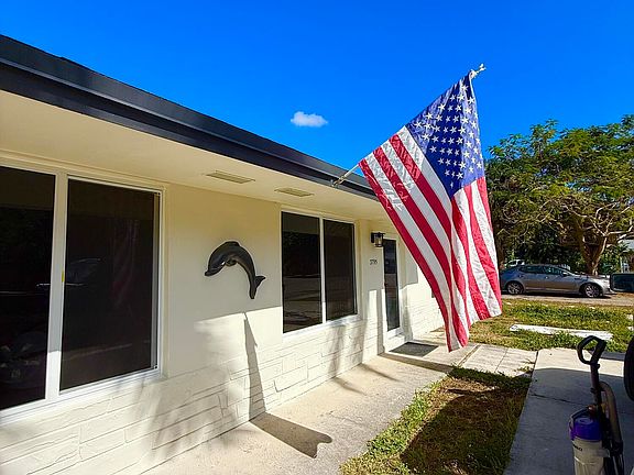 3rd image of 3797 E Roan Ct