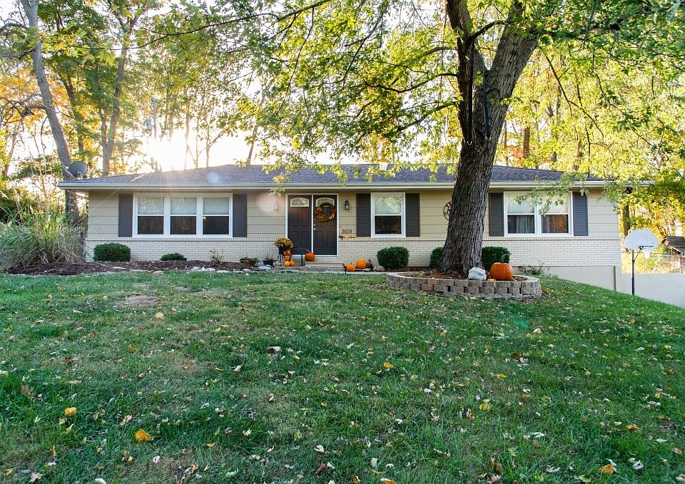 1st image of 3629 Evergreen Ln #3629