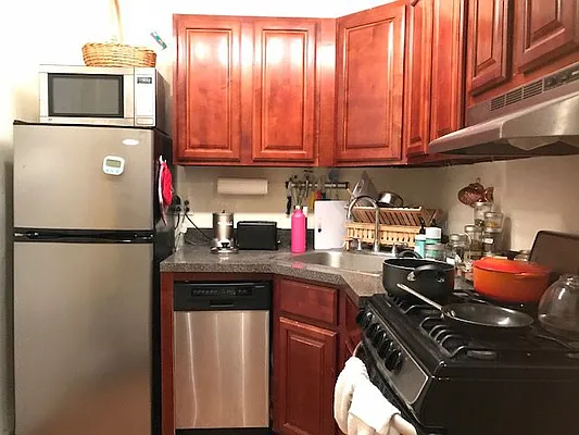 Rented by Simply Brooklyn Realty Inc | media 3