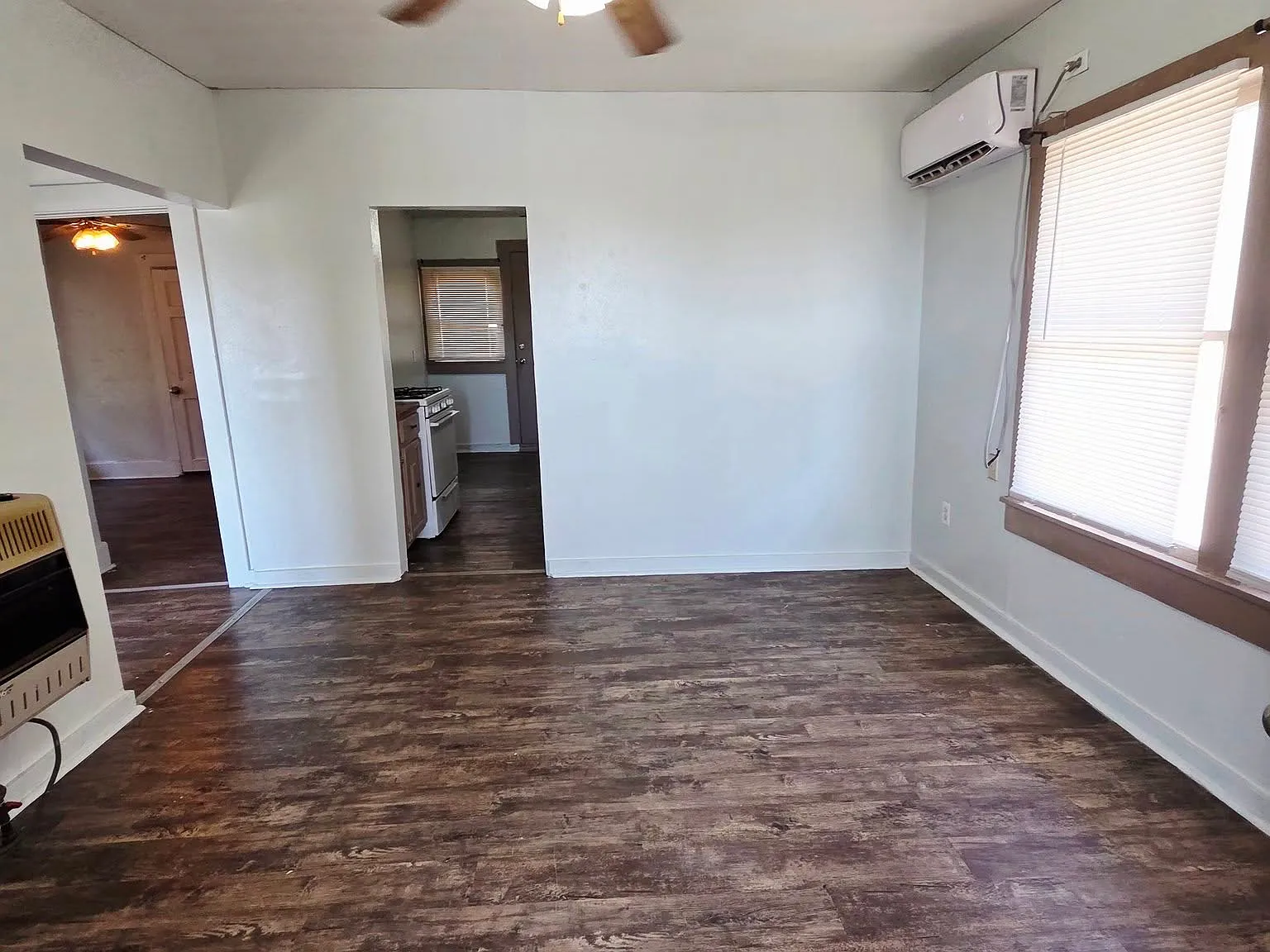 2 bed, 750 sqft, $1,000 — Photo 4