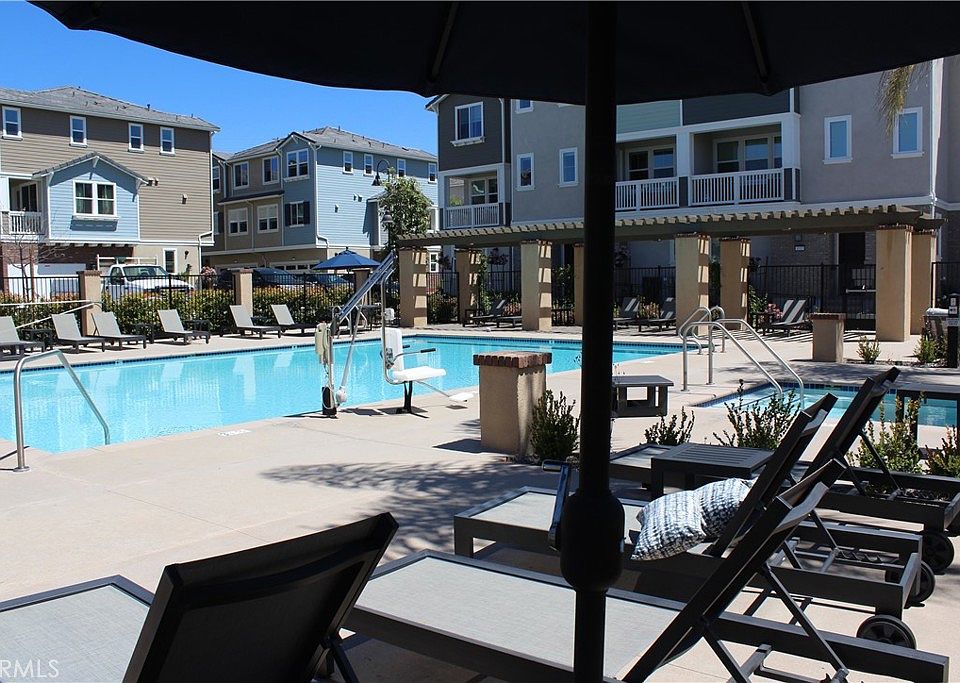 1st image of 18373 Iris Ln #18373