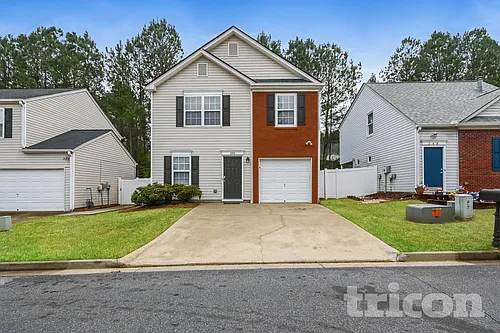 250 Oak Grove Way Photo 1