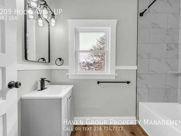 2209 Hood Ave #UP — Photo 16