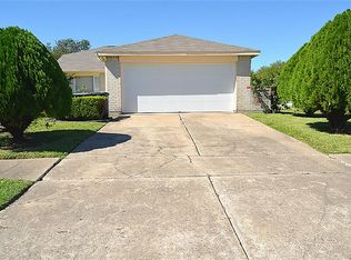 10302 Westedge Dr, Sugar Land, TX 77498