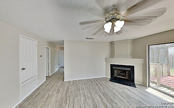 5th image of 3423 Quintana Trl