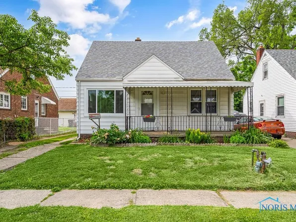 2140 Ottawa River Rd, Toledo, OH 43611