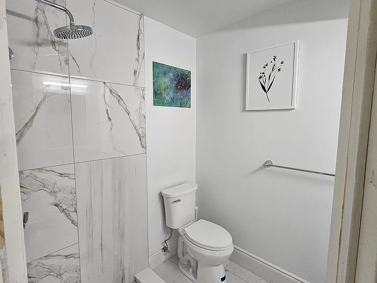413 Keil Trl N — Photo 23