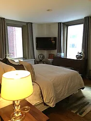 Rented by Manhattan Skyline