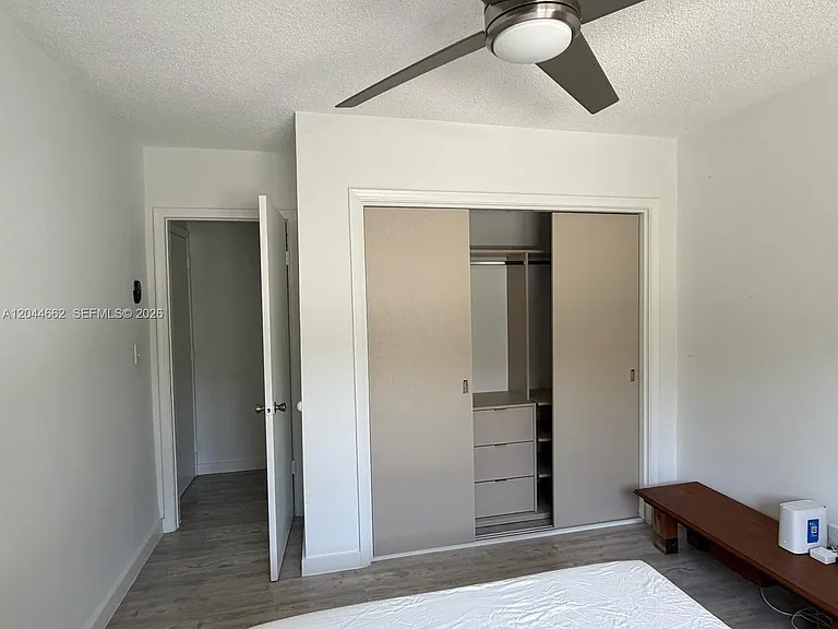 2401 SW 16th Ct — Photo 20