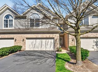 710 Juniper Ln, Lake In The Hills, IL 60156