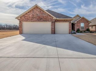 3000 Southampton Dr, Norman, OK 73071