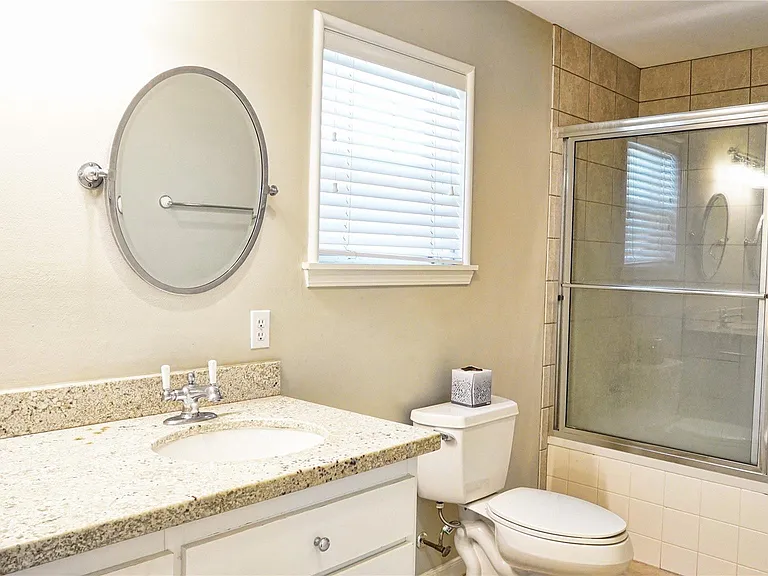 2047 McClendon St — Photo 19