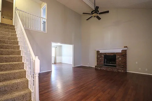 11323 S Ash St Photo 1