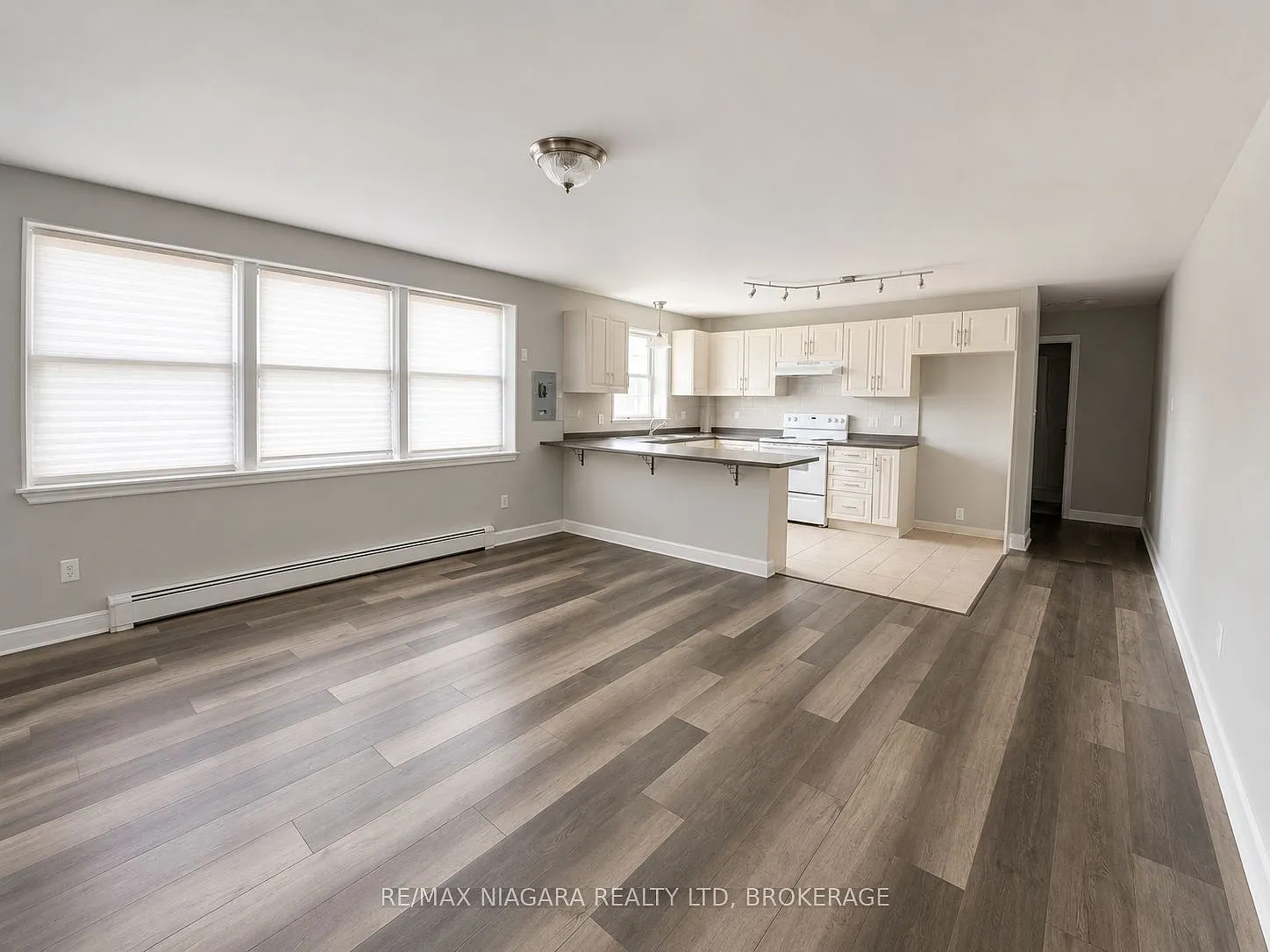 2 bed, $1,699 — Photo 3