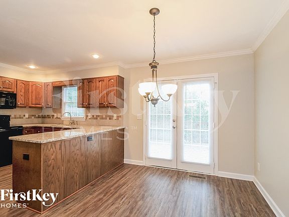 5th image of 5225 Bridge Pointe Dr
