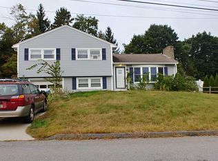 9 Harvey Ln, Westborough, MA 01581