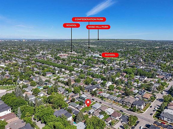 2nd image of 217 20th Ave NW