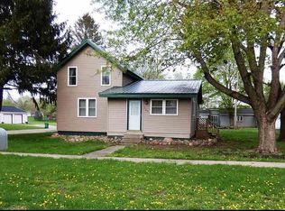 260 3rd St N, Maynard, IA 50655