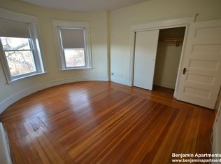 1595 Beacon St #20, Brookline, MA 02446