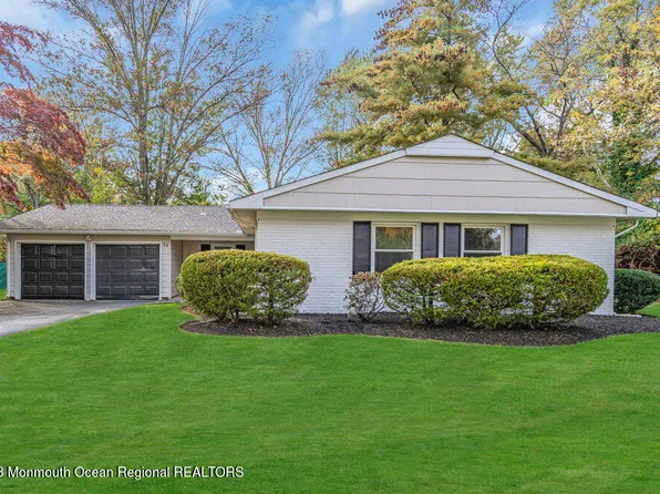 28 Amherst Road, Marlboro, NJ 07746