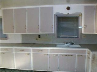 19030 Almy Rd, Howard City, MI 49329