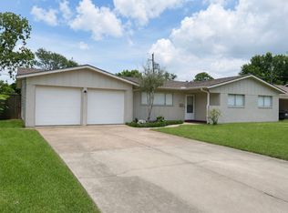 155 Stratton Ln, Beaumont, TX 77707