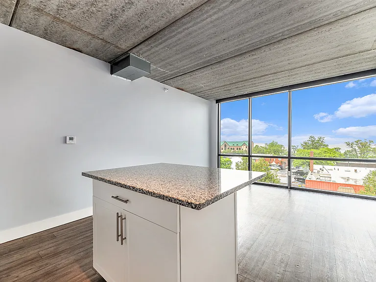 TC Lofts — Photo 11